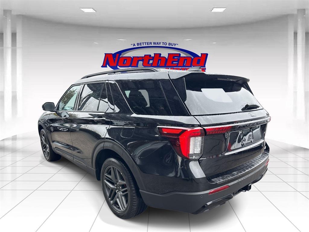 used 2025 Ford Explorer car, priced at $37,990