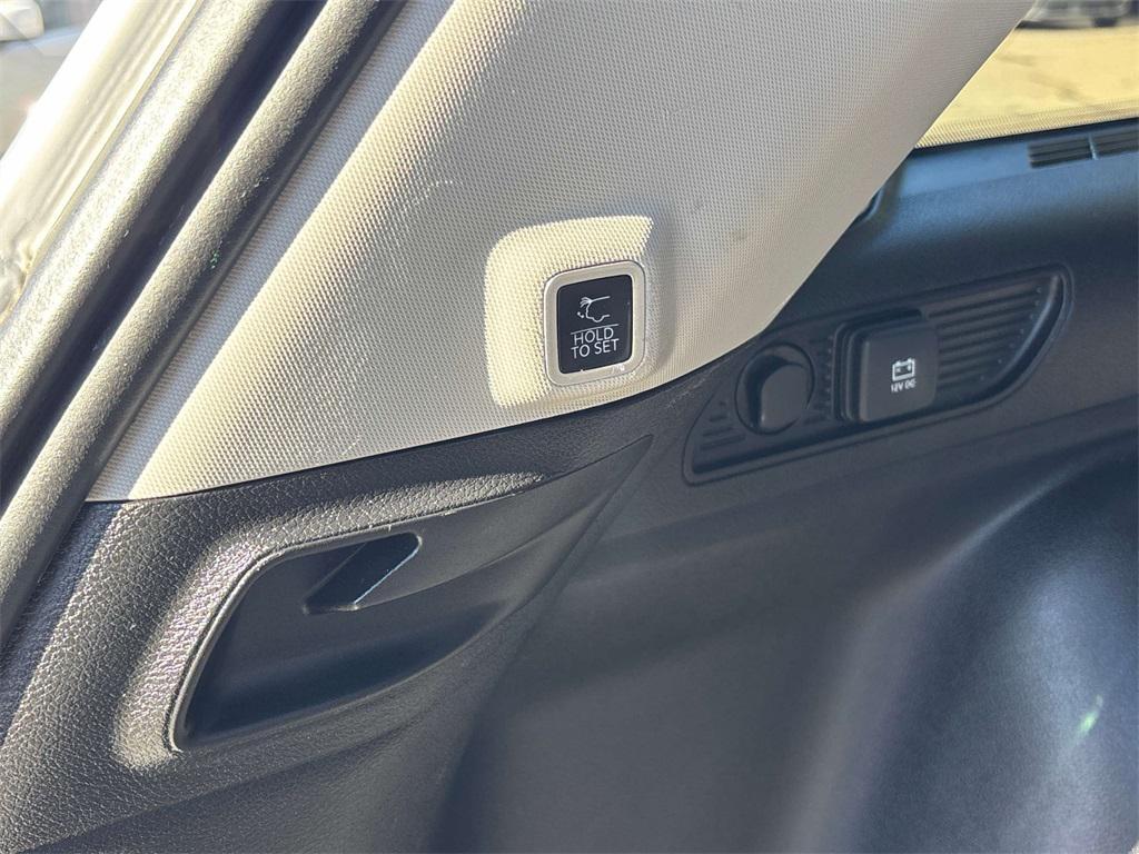 used 2022 Jeep Grand Cherokee car, priced at $26,500