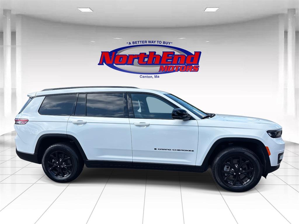 used 2024 Jeep Grand Cherokee L car, priced at $27,500