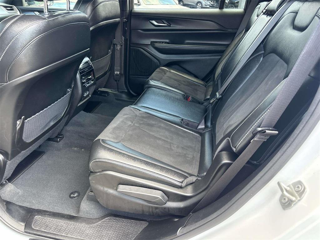 used 2024 Jeep Grand Cherokee L car, priced at $27,500