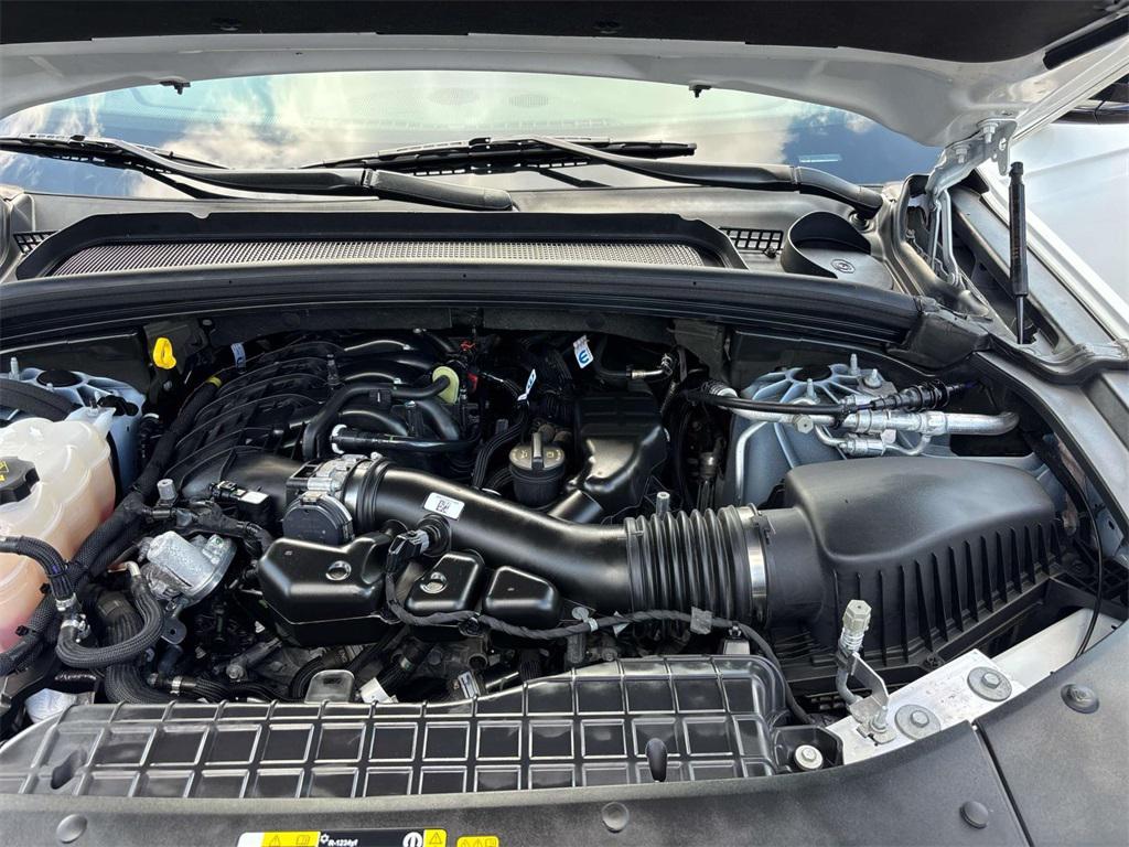 used 2024 Jeep Grand Cherokee L car, priced at $27,500