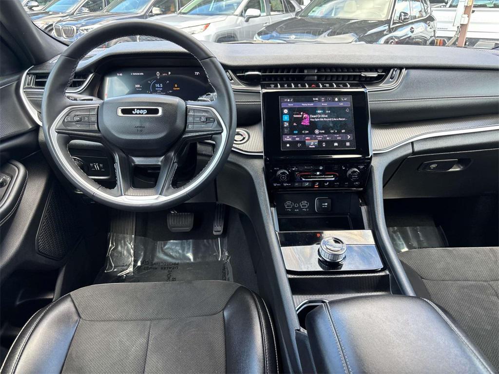 used 2024 Jeep Grand Cherokee L car, priced at $27,500