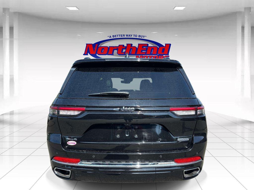 used 2022 Jeep Grand Cherokee car, priced at $34,395