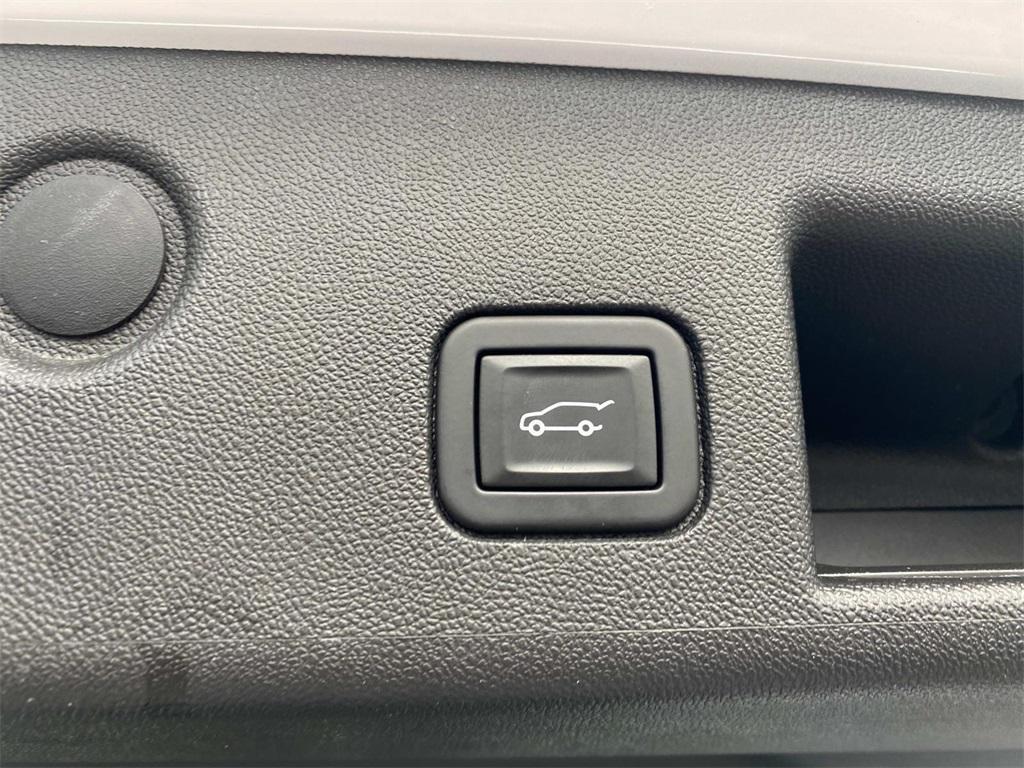 used 2022 Chevrolet Equinox car, priced at $19,990