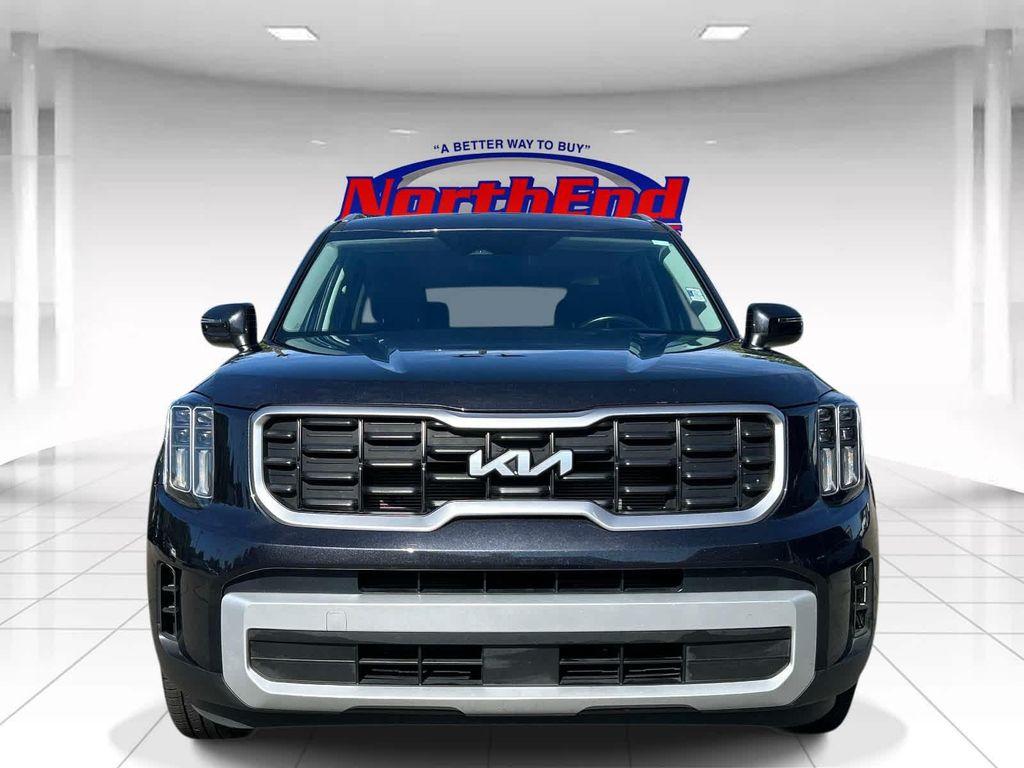 used 2025 Kia Telluride car, priced at $29,395