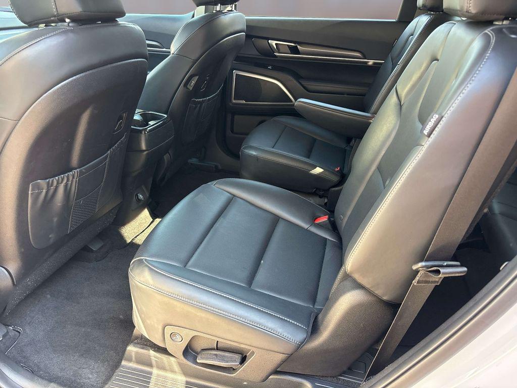 used 2025 Kia Telluride car, priced at $34,395