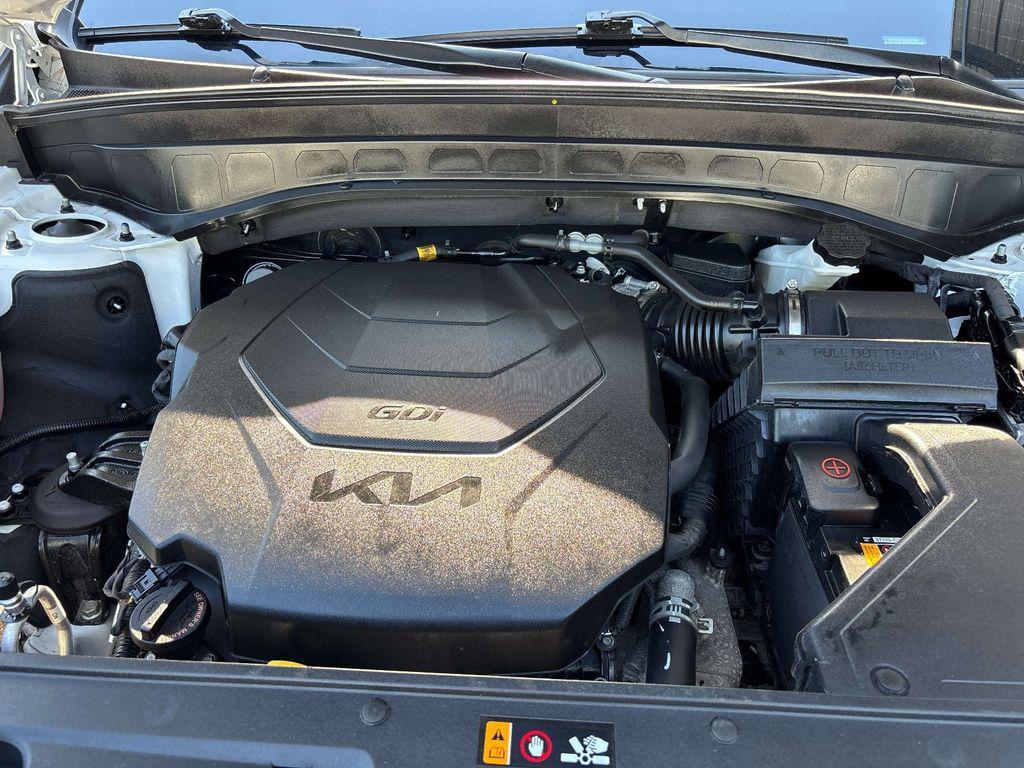 used 2025 Kia Telluride car, priced at $34,395