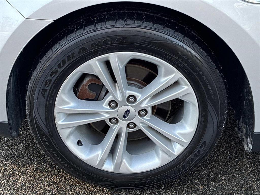 used 2018 Ford Taurus car, priced at $13,500