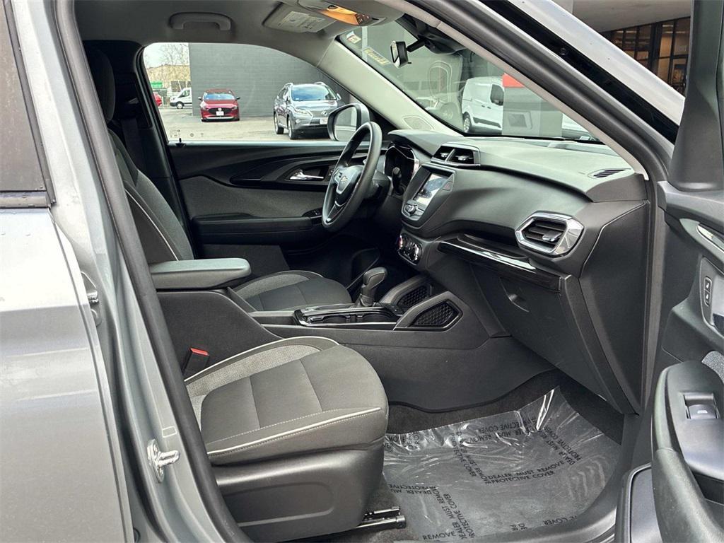 used 2023 Chevrolet TrailBlazer car, priced at $17,498