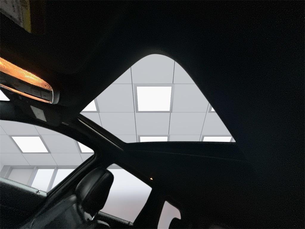 used 2022 Jeep Grand Cherokee car, priced at $25,500