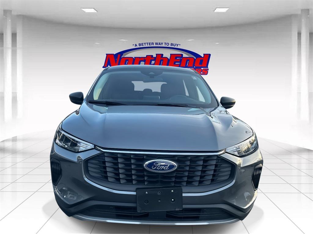 used 2025 Ford Escape car, priced at $23,250