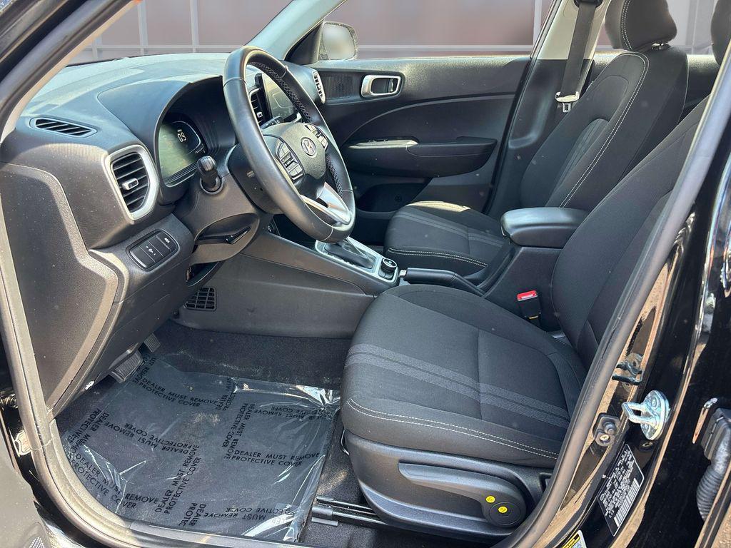 used 2025 Hyundai Venue car, priced at $20,795
