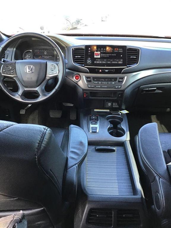 used 2022 Honda Passport car, priced at $28,500