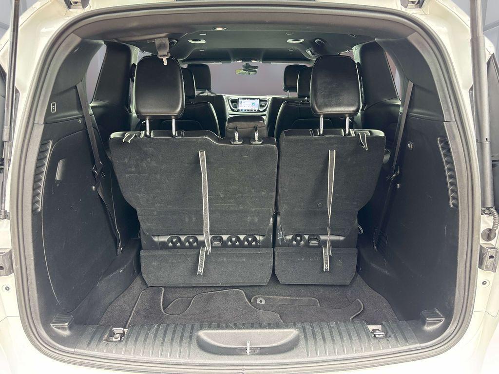 used 2025 Chrysler Pacifica car, priced at $28,989