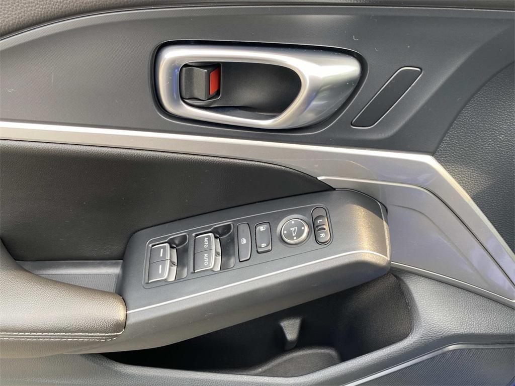 used 2025 Acura Integra car, priced at $27,990