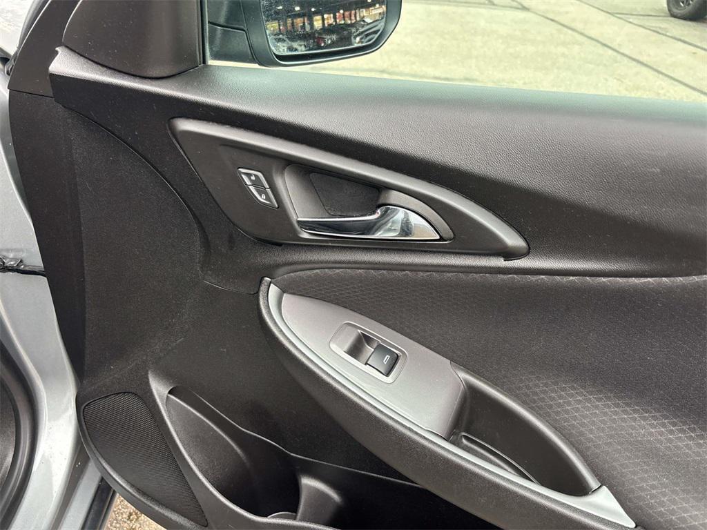 used 2024 Chevrolet Malibu car, priced at $17,990