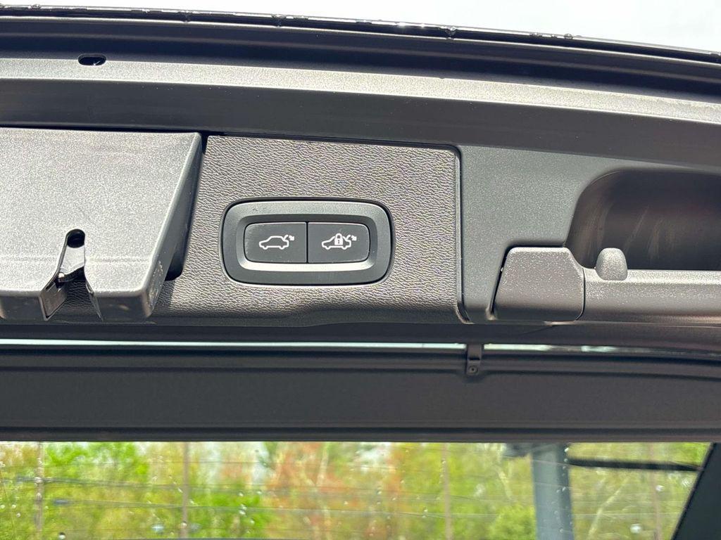 used 2023 Volvo XC60 car, priced at $32,885