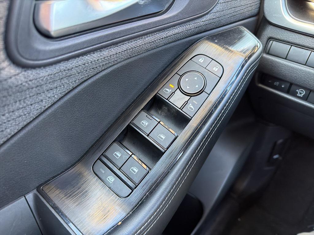 used 2023 Nissan Rogue car, priced at $18,900