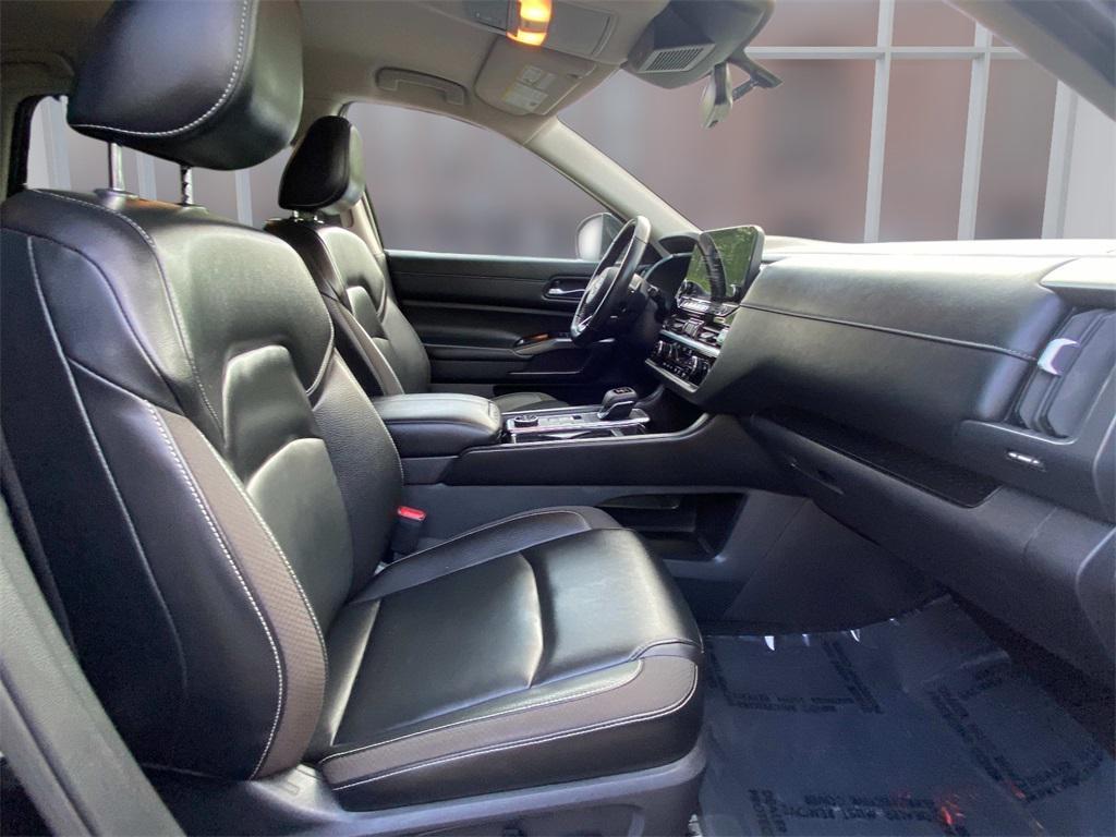 used 2023 Nissan Pathfinder car, priced at $27,989
