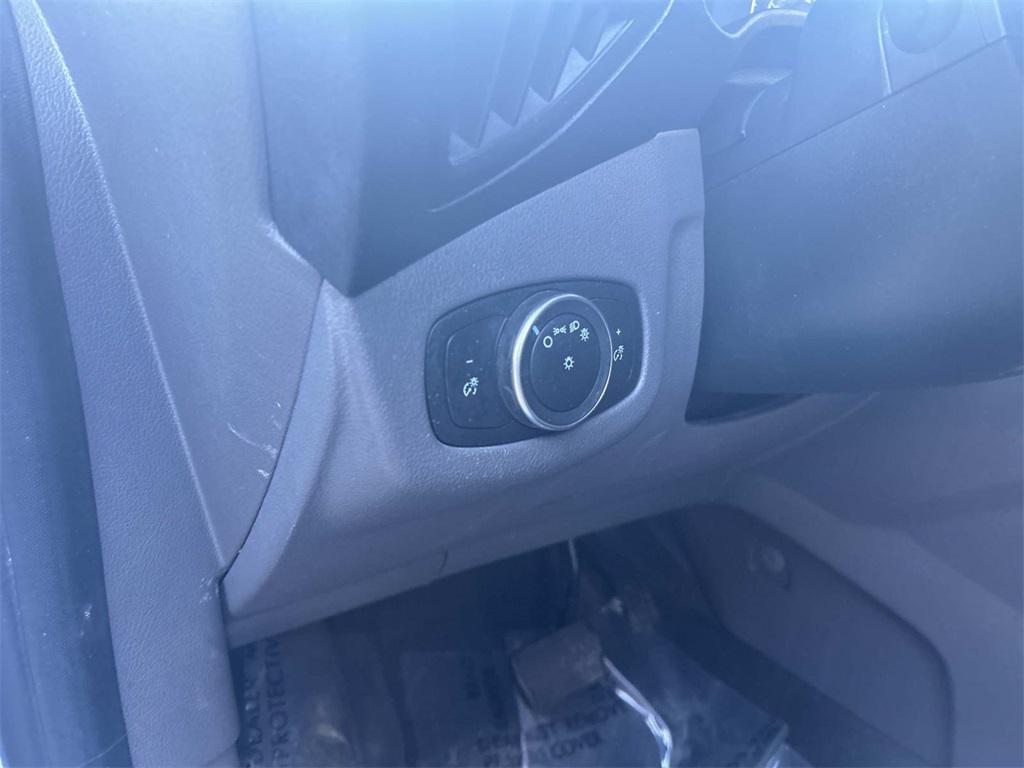 used 2022 Ford Transit Connect car, priced at $21,900