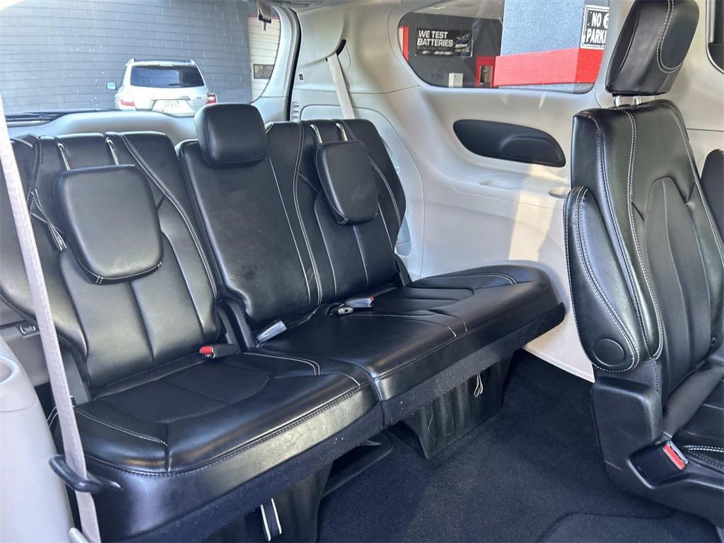 used 2024 Chrysler Pacifica car, priced at $28,870