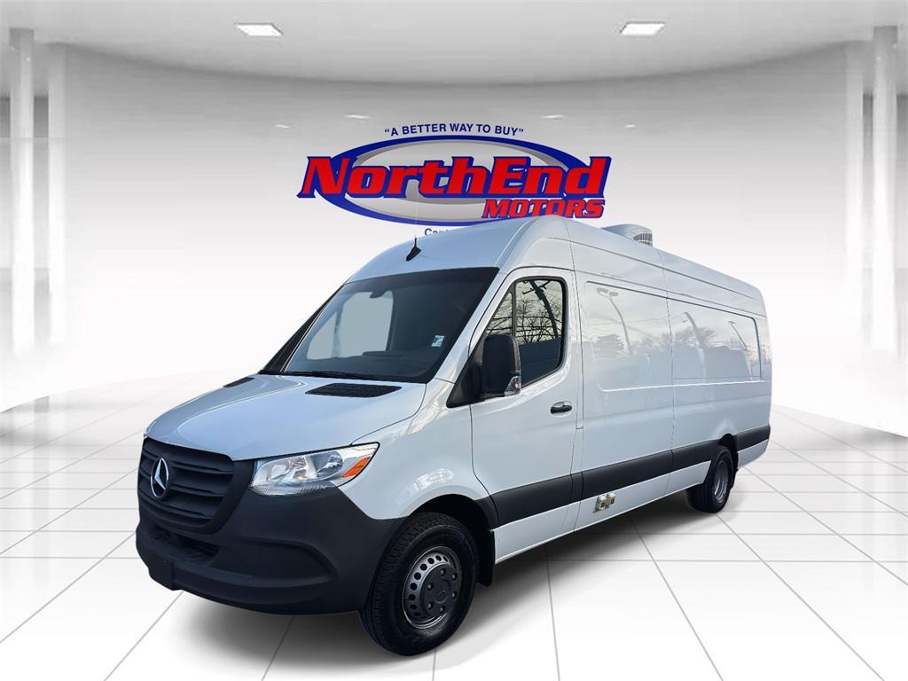 used 2022 Mercedes-Benz Sprinter 4500 car, priced at $59,897