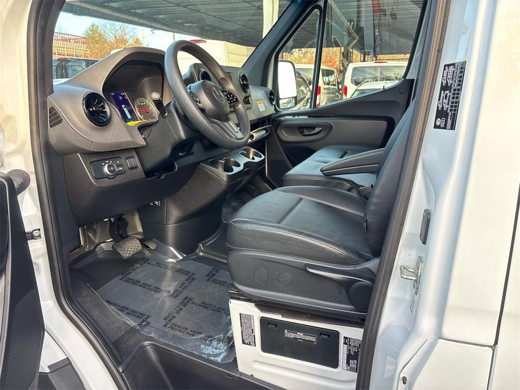 used 2022 Mercedes-Benz Sprinter 4500 car, priced at $59,897