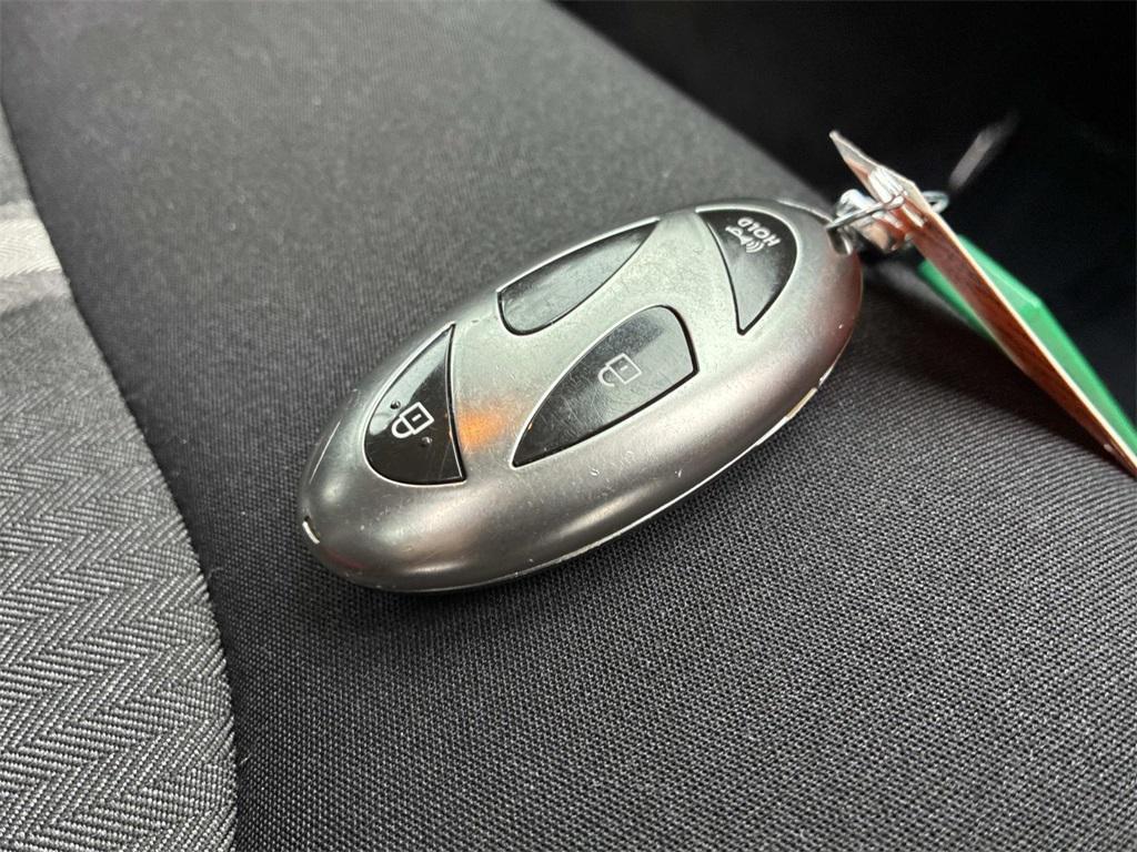 used 2024 Hyundai Sonata Hybrid car, priced at $22,700