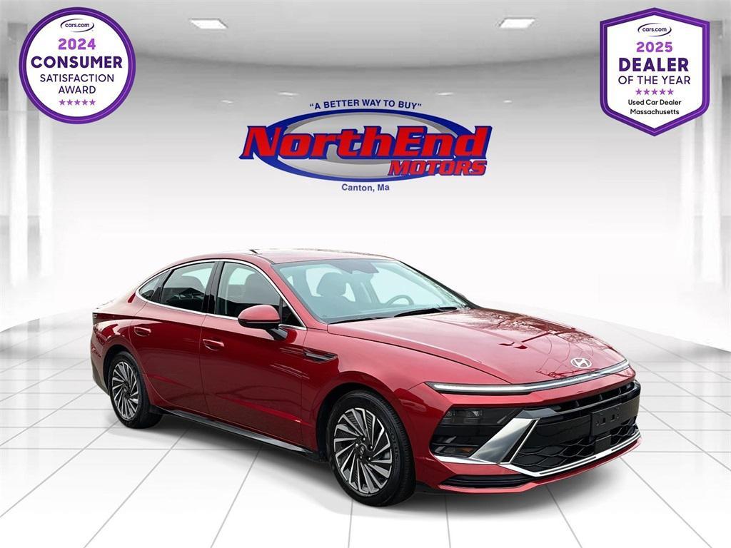 used 2024 Hyundai Sonata Hybrid car, priced at $22,700