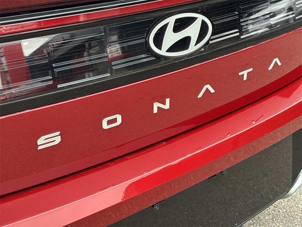 used 2024 Hyundai Sonata Hybrid car, priced at $22,700