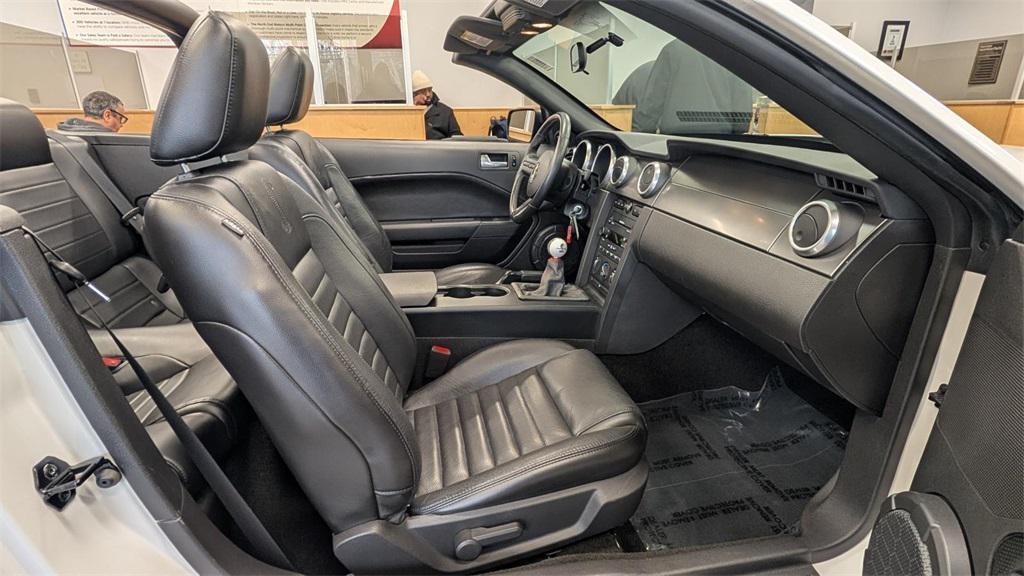 used 2007 Ford Shelby GT500 car, priced at $39,499