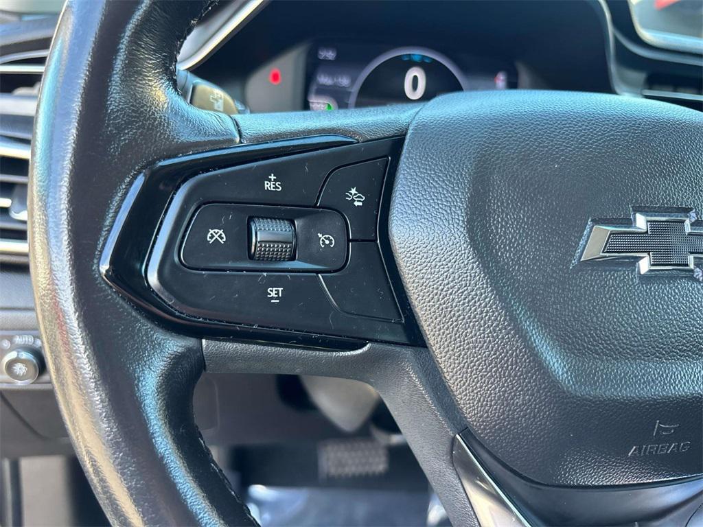 used 2022 Chevrolet Bolt EUV car, priced at $15,989