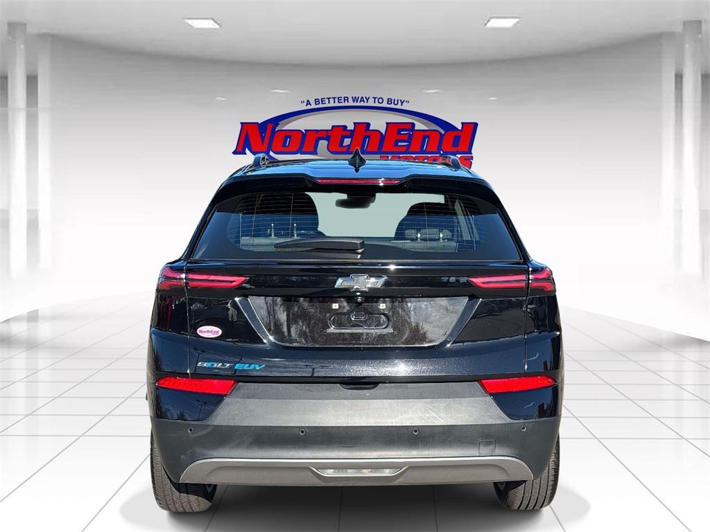 used 2022 Chevrolet Bolt EUV car, priced at $15,989
