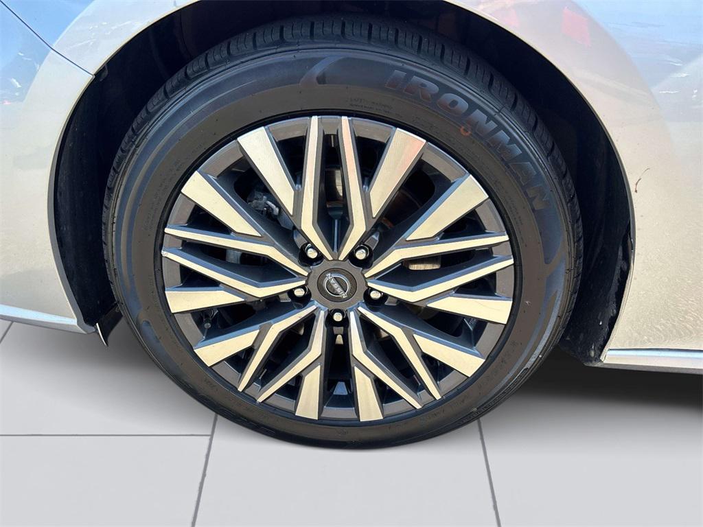 used 2023 Nissan Altima car, priced at $16,899