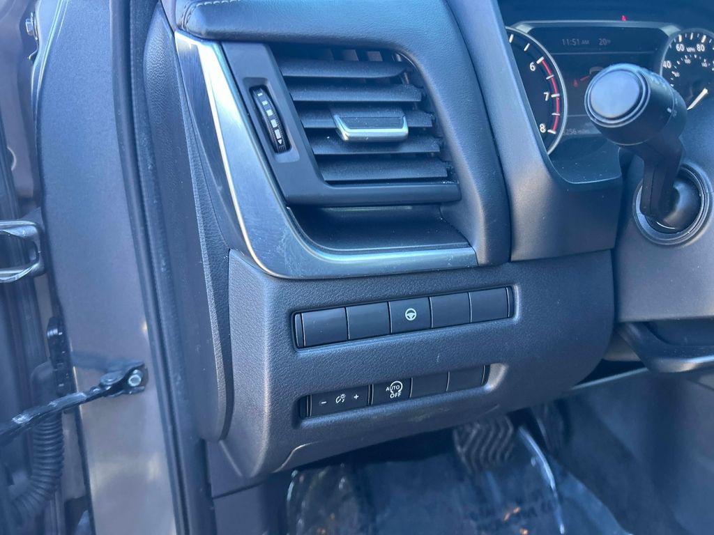 used 2023 Nissan Rogue car, priced at $18,499