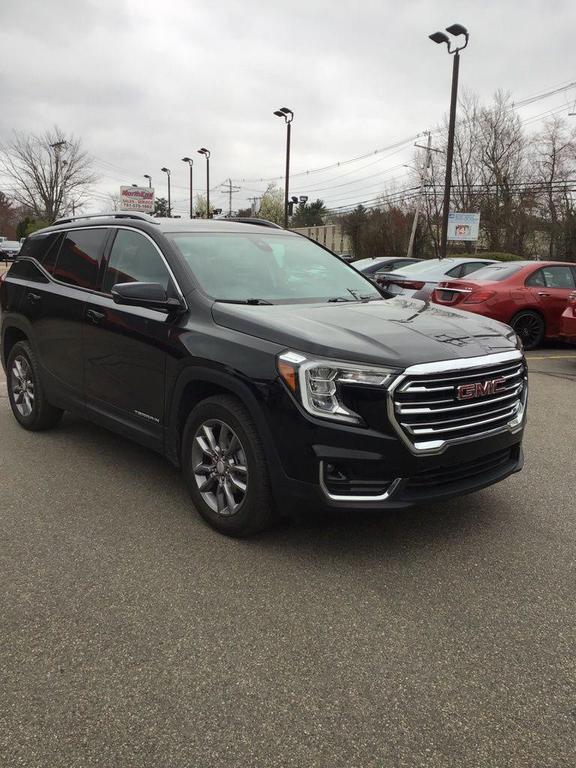 used 2024 GMC Terrain car, priced at $25,900