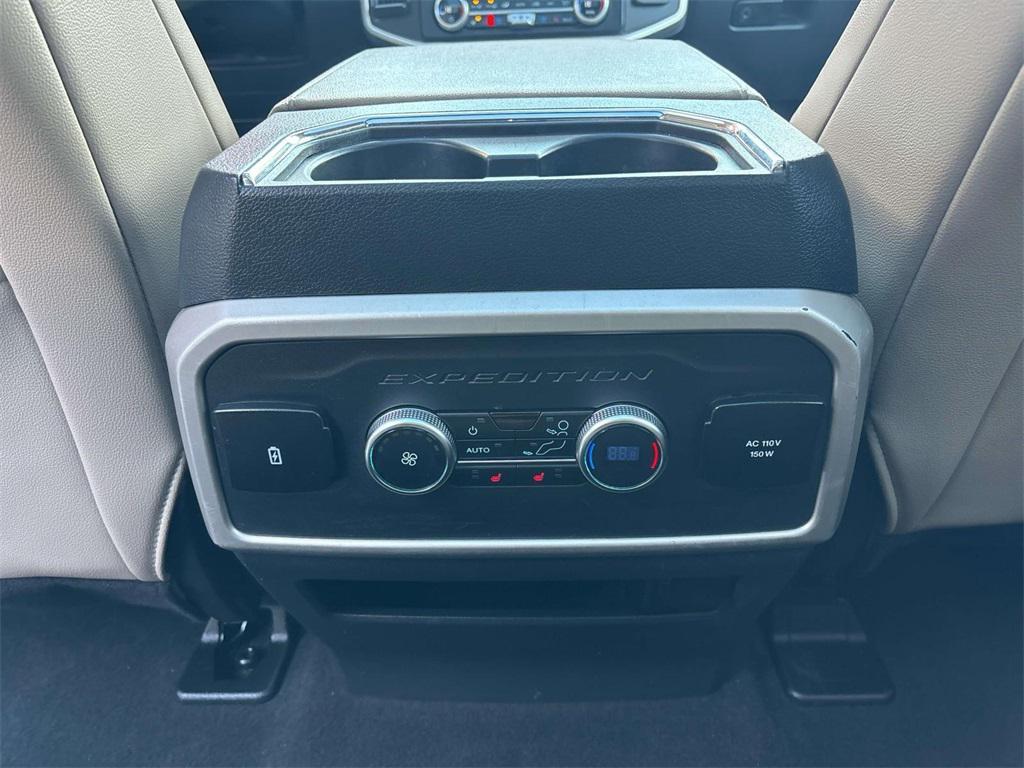 used 2024 Ford Expedition Max car, priced at $44,899