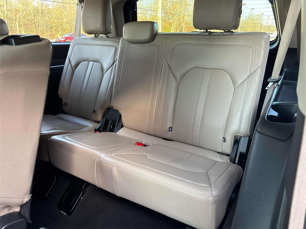 used 2024 Ford Expedition Max car, priced at $44,899