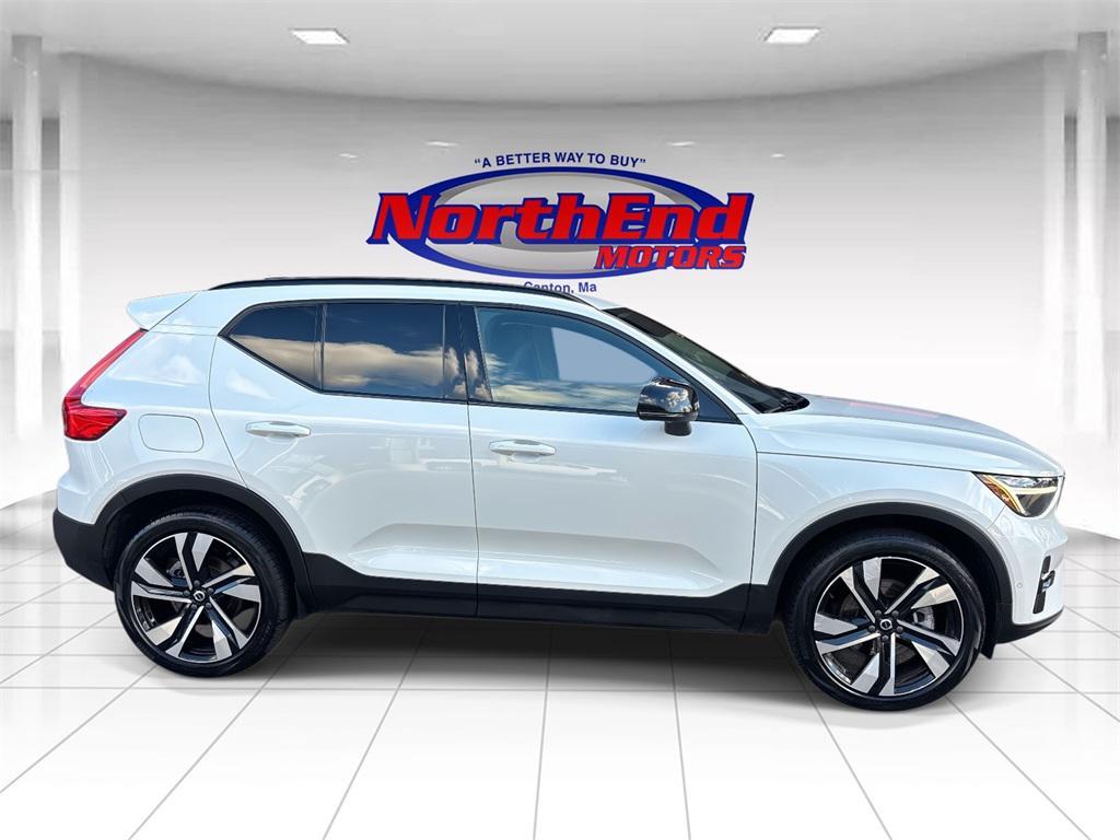 used 2024 Volvo XC40 car, priced at $28,990