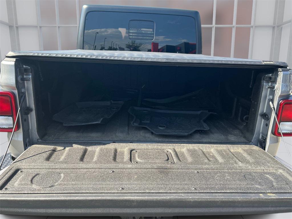 used 2021 Jeep Gladiator car, priced at $27,989