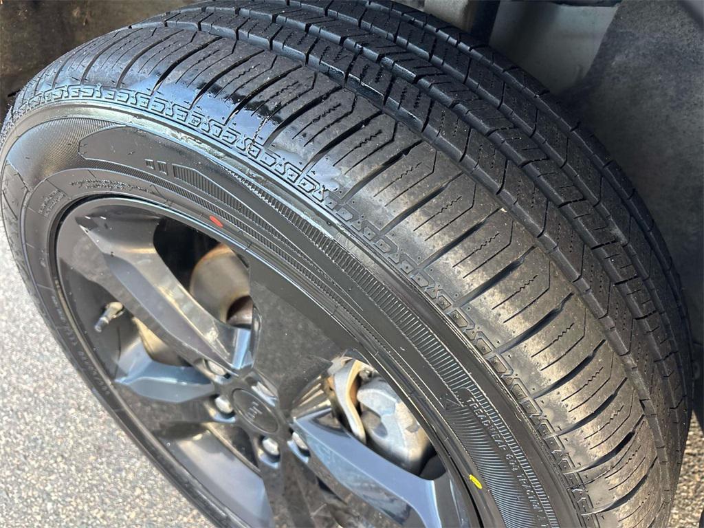 used 2023 Jeep Grand Cherokee car, priced at $28,990