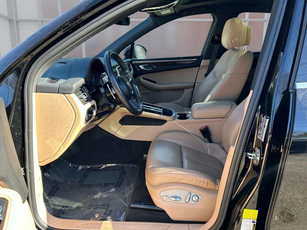 used 2023 Porsche Macan car, priced at $43,395