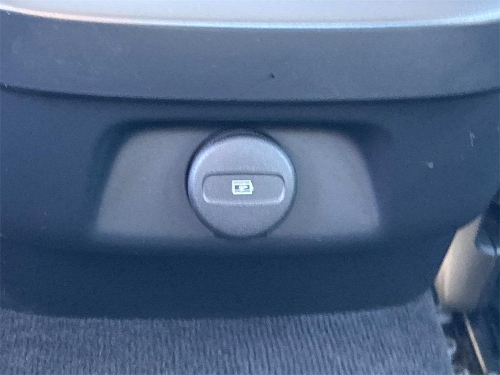 used 2021 Volvo S60 car, priced at $25,990