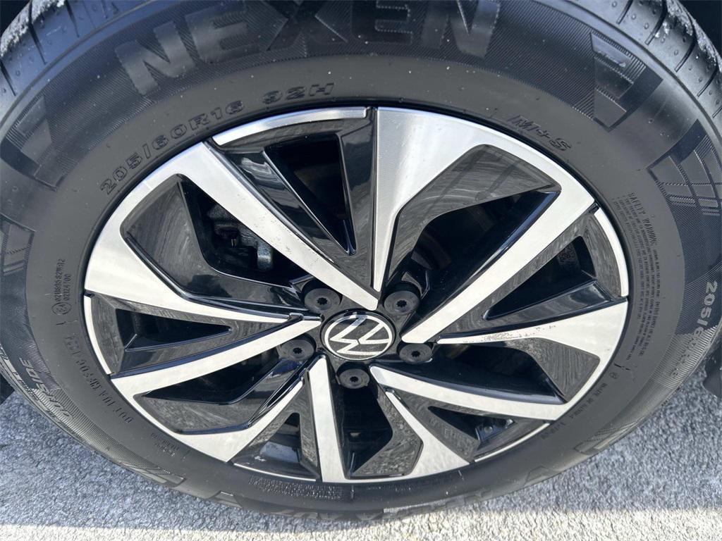 used 2025 Volkswagen Jetta car, priced at $18,500