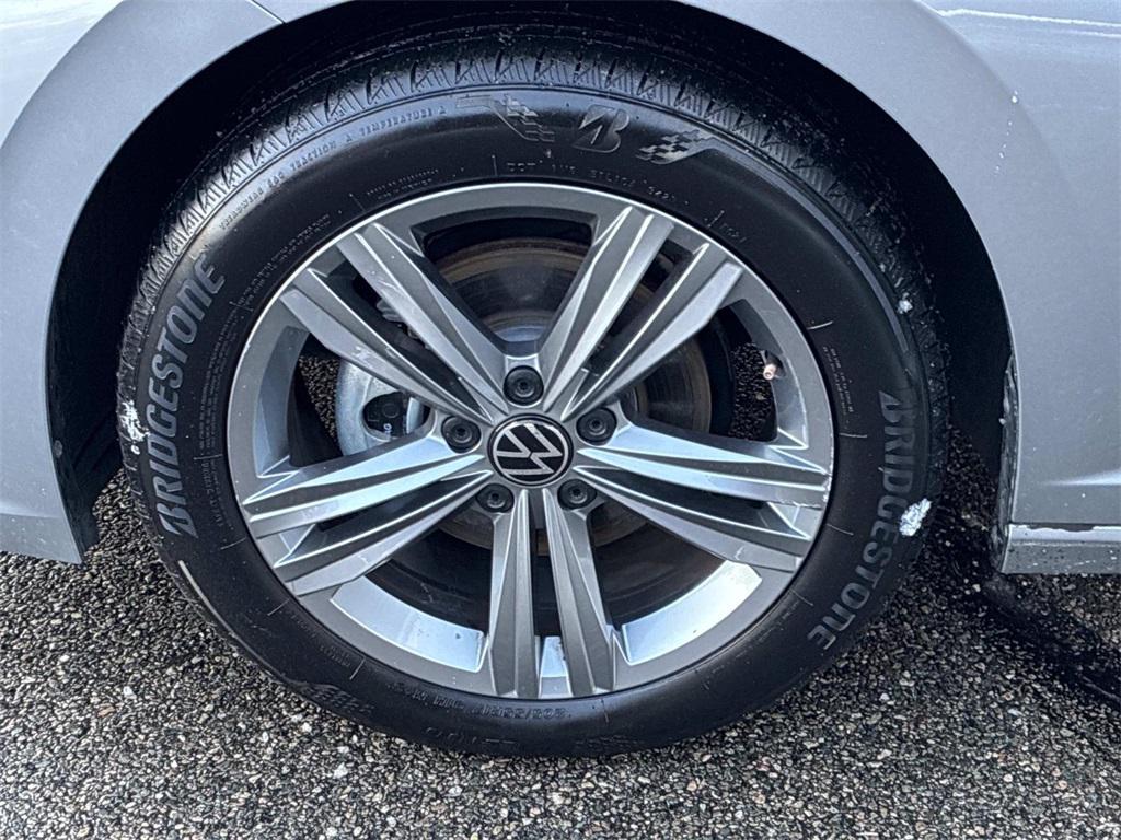 used 2024 Volkswagen Jetta car, priced at $17,990