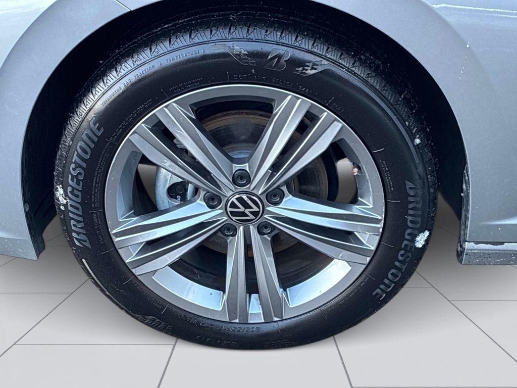 used 2024 Volkswagen Jetta car, priced at $17,499