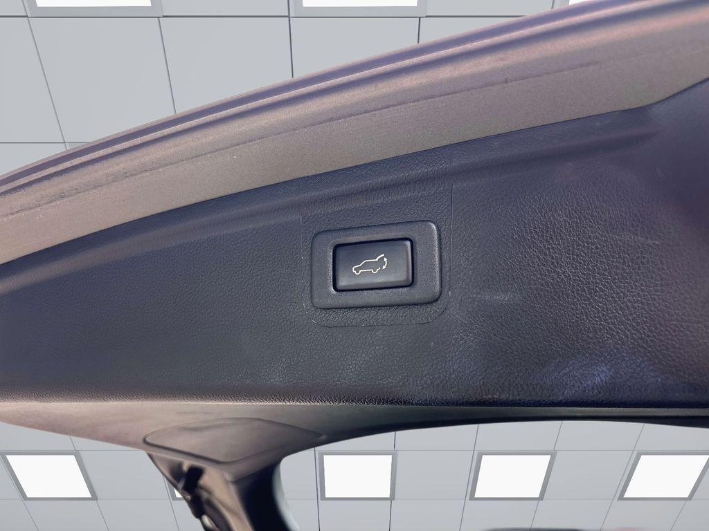 used 2018 Subaru Outback car