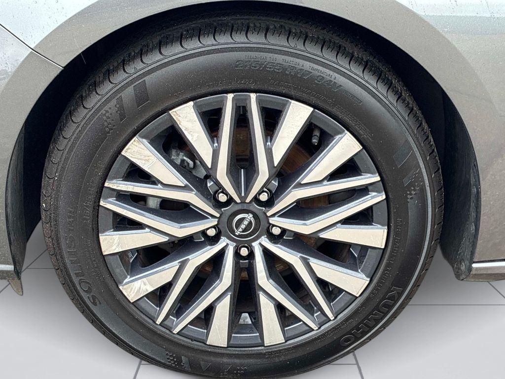 used 2023 Nissan Altima car, priced at $18,884