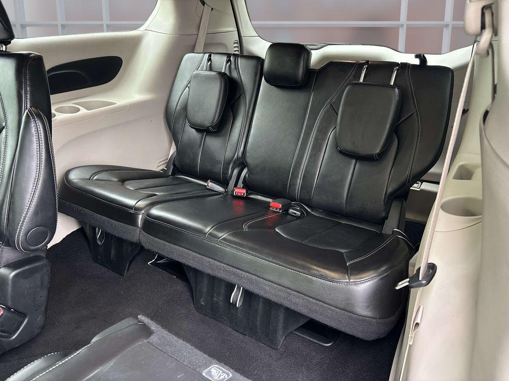 used 2024 Chrysler Pacifica car, priced at $28,395