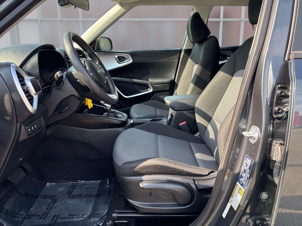 used 2025 Kia Soul car, priced at $19,884